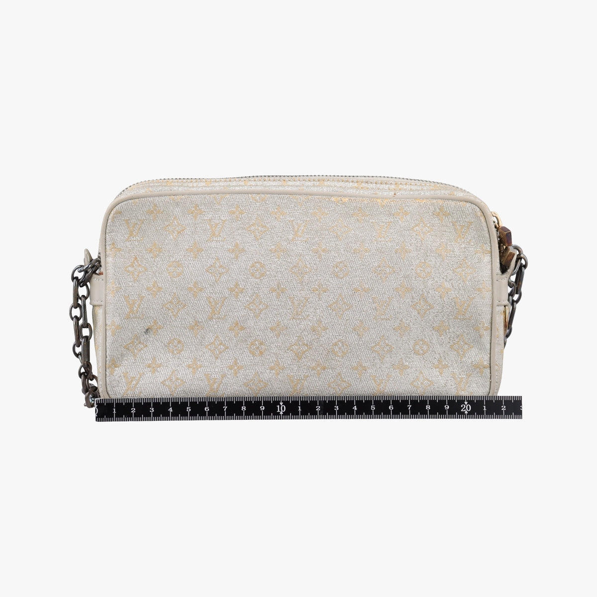 Pre-owned Louis Vuitton Shine McKenna Silver Monogram Shine M92362 shoulderbag | stylenewstar