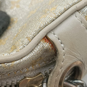 Pre-owned Louis Vuitton Shine McKenna Silver Monogram Shine M92362 shoulderbag | stylenewstar
