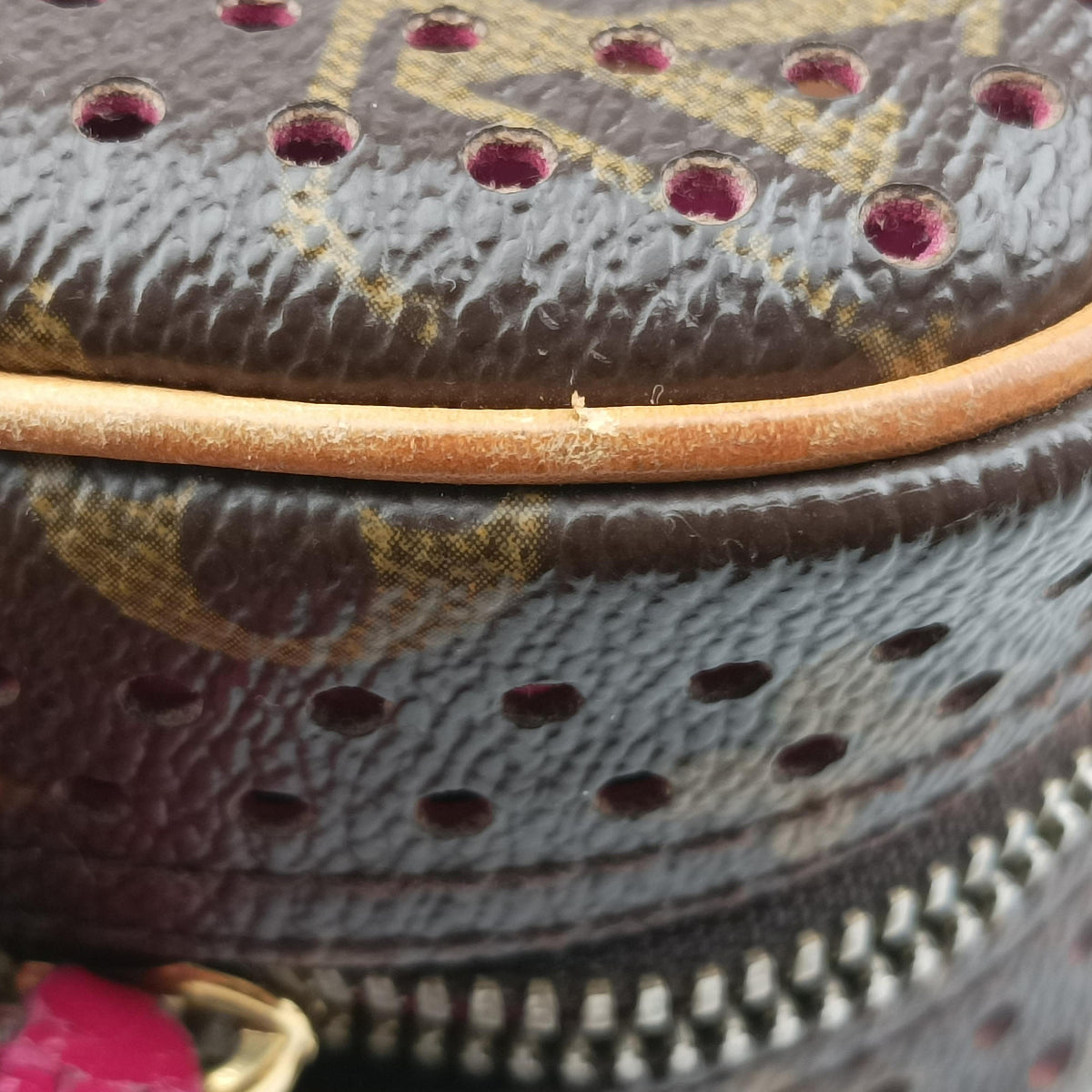 Pre-owned Louis Vuitton Mini Trocadero Brown x Fuchsia Monogram Perfo M95175 shoulderbag | stylenewstar
