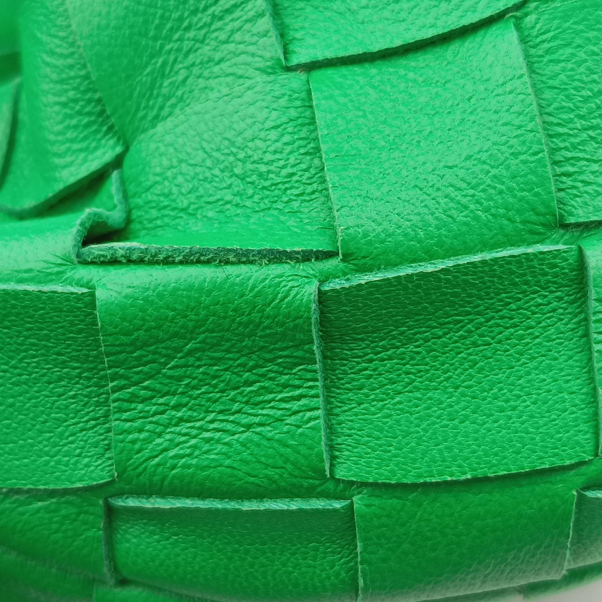 Pre-owned Bottega Veneta The Jodie Green lambskin  handbag | stylenewstar
