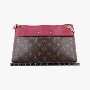 Secondhand Louis Vuitton Pallas Chain Brown x Aurore Monogram canvas M41200 shoulderbag | stylenewstar