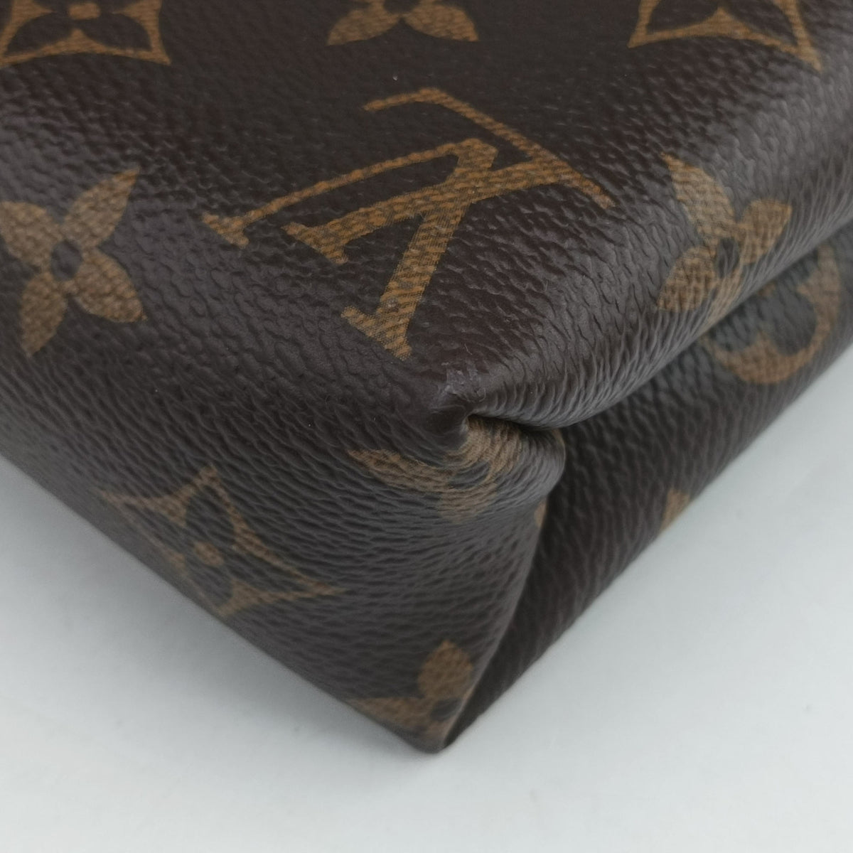 Secondhand Louis Vuitton Pallas Chain Brown x Aurore Monogram canvas M41200 shoulderbag | stylenewstar
