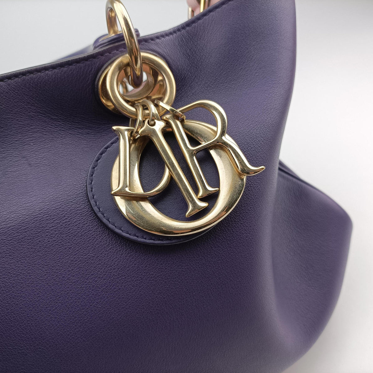 Pre-owned Christian Dior Diorissimo Purple Leather  shoulderbag | stylenewstar