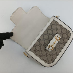 Pre-owned Gucci Horsebit 1955 Beige x White PVC coated canvas×Leather 658574 shoulderbag | stylenewstar