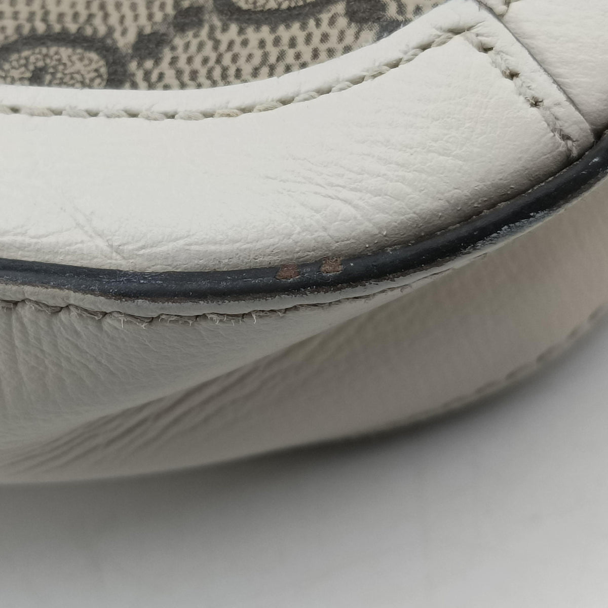 Pre-owned Gucci Horsebit 1955 Beige x White PVC coated canvas×Leather 658574 shoulderbag | stylenewstar