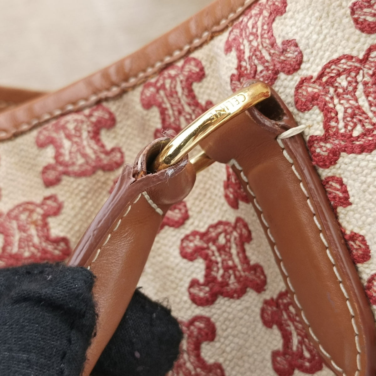 Vintage Celine Triomphe Horizontal Caba Beige x Brown Textile x Leather  shoulderbag | stylenewstar