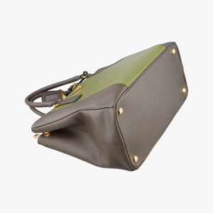 Vintage Prada Galleria Green SAFFIANO Leather B2274C handbag | stylenewstar