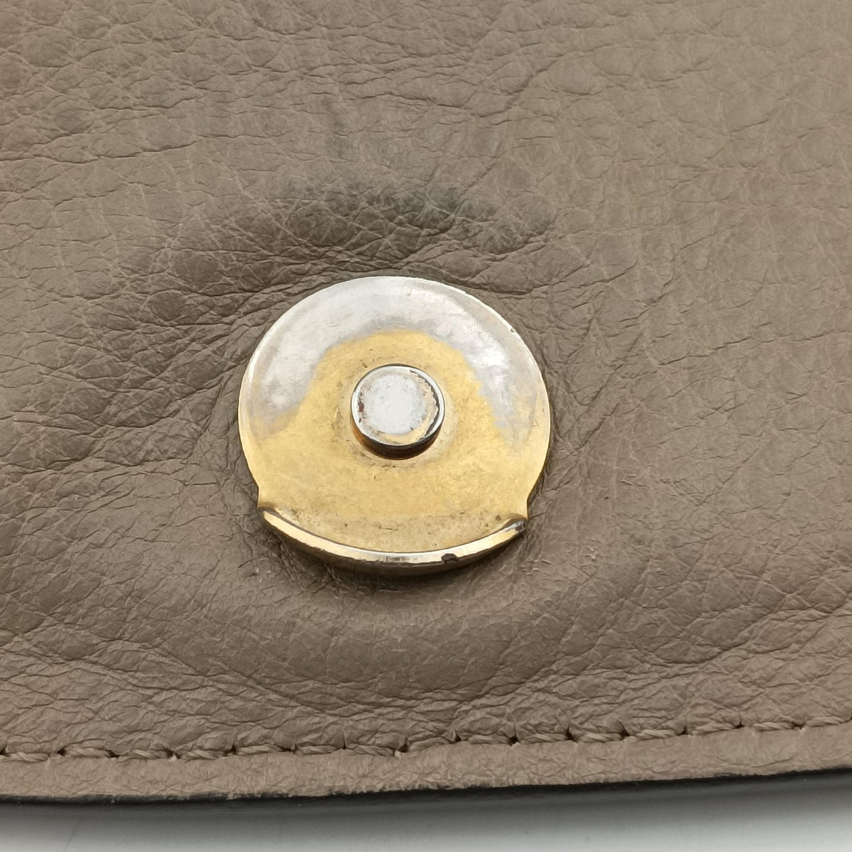 Secondhand Chloe Bracelet Nile Greige Leather  shoulderbag | stylenewstar