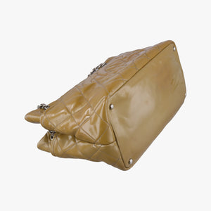 Vintage Chanel Timeless CC Shopping Yellow Patent A67294 shoulderbag | stylenewstar
