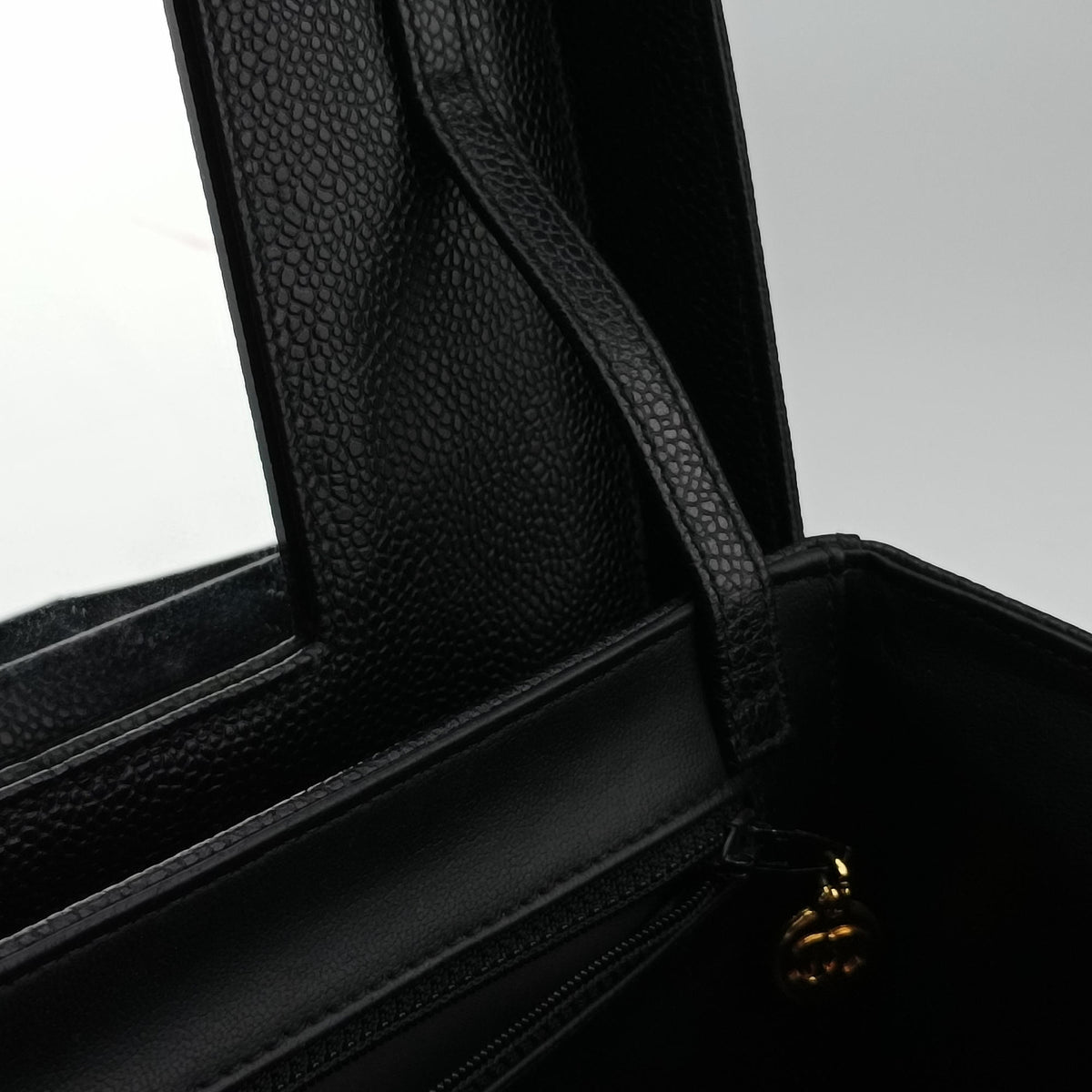 Pre-owned Chanel Cocomark Vanity Black Caviar skin A01999 shoulderbag | stylenewstar