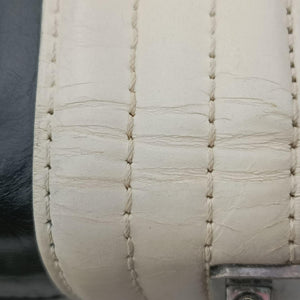 Pre-owned Chanel BOY CHANEL Black×white Leather A66712 shoulderbag | stylenewstar