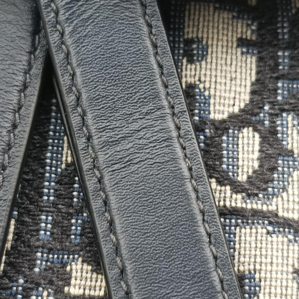 Pre-owned Christian Dior Saddle Navy Jacquard × Leather  handbag | stylenewstar