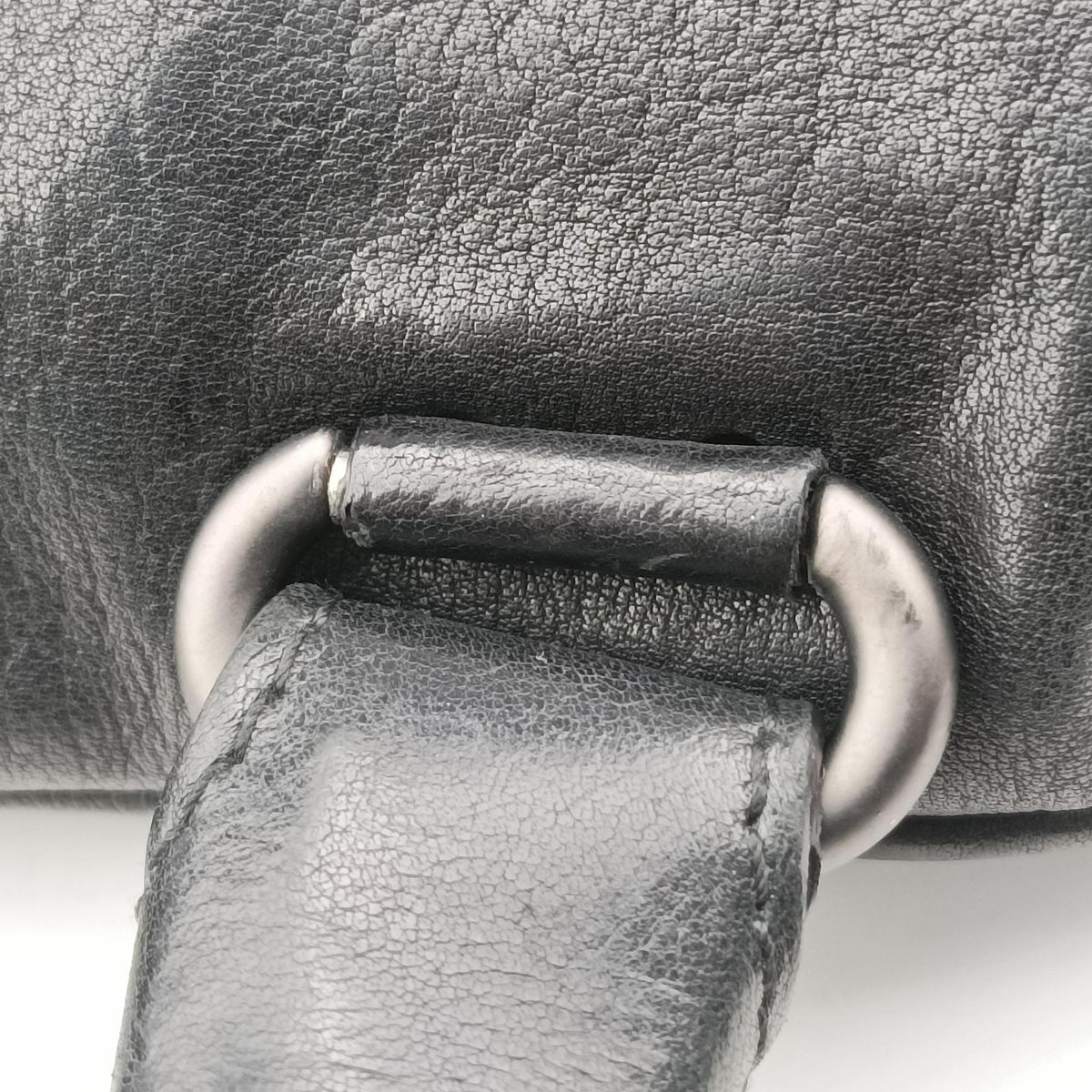 Pre-owned Bottega Veneta Intrecciato Black lambskin  shoulderbag | stylenewstar