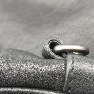 Pre-owned Bottega Veneta Intrecciato Black lambskin  shoulderbag | stylenewstar