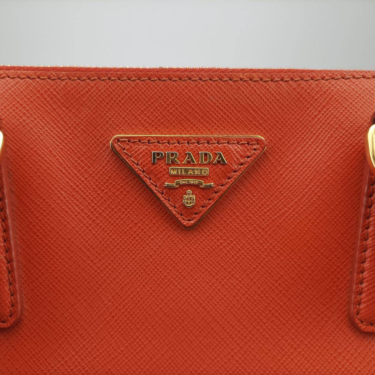Secondhand Prada Galleria Orange SAFFIANO Leather BN1844 handbag | stylenewstar