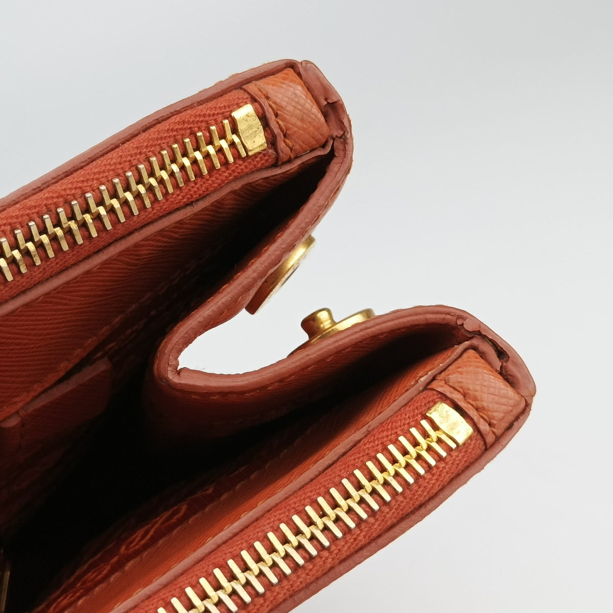 Secondhand Prada Galleria Orange SAFFIANO Leather BN1844 handbag | stylenewstar