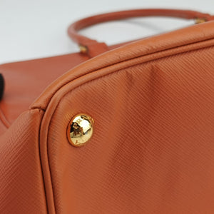 Secondhand Prada Galleria Orange SAFFIANO Leather BN1844 handbag | stylenewstar