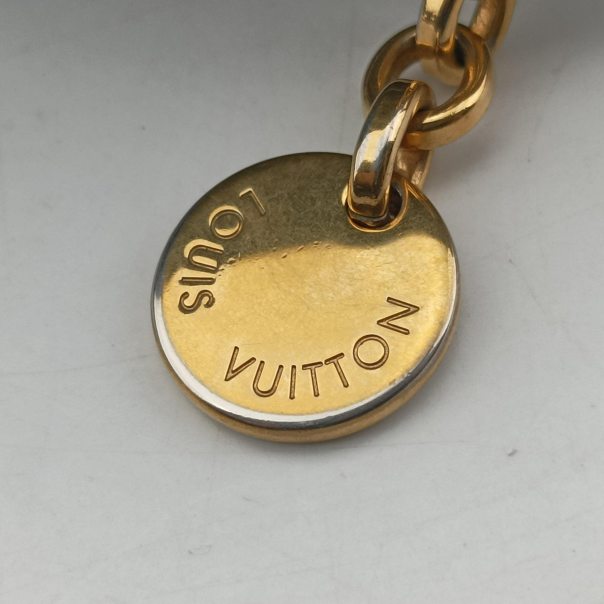 Secondhand Louis Vuitton Brea MM Grand Bleu Vernis M90054 shoulderbag | stylenewstar