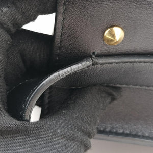 Pre-owned Alexander McQueen Studded Skull Padlock Black Leather  shoulderbag | stylenewstar