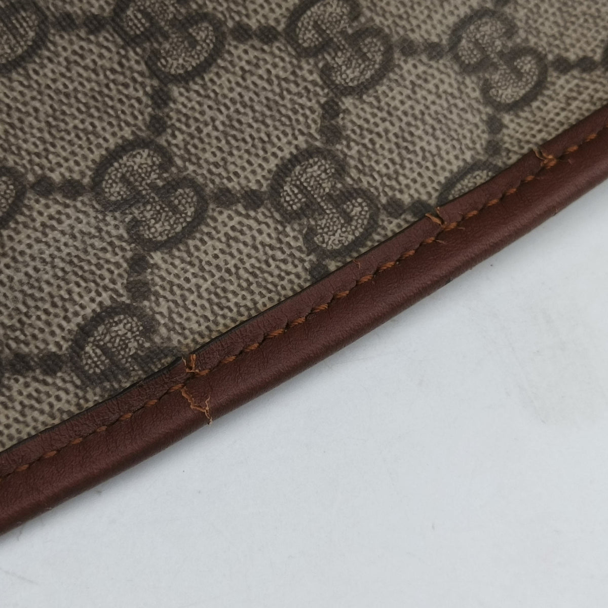 Pre-owned Gucci New Jackie Brown×gBeige PVC coated canvas×Leather 203493 shoulderbag | stylenewstar
