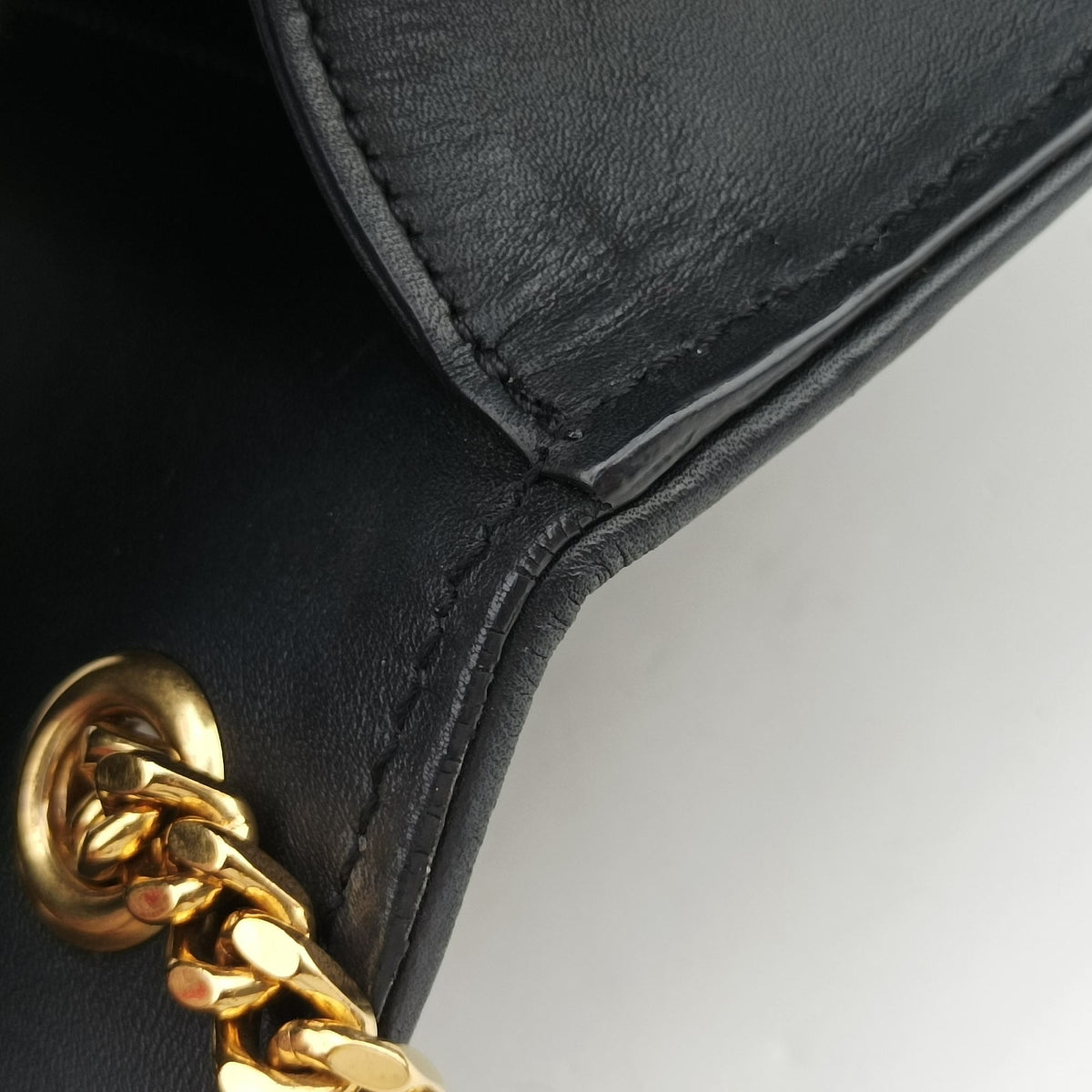 Pre-owned Yves Saint Laurent Monogram Kate Black Leather 356096 shoulderbag | stylenewstar