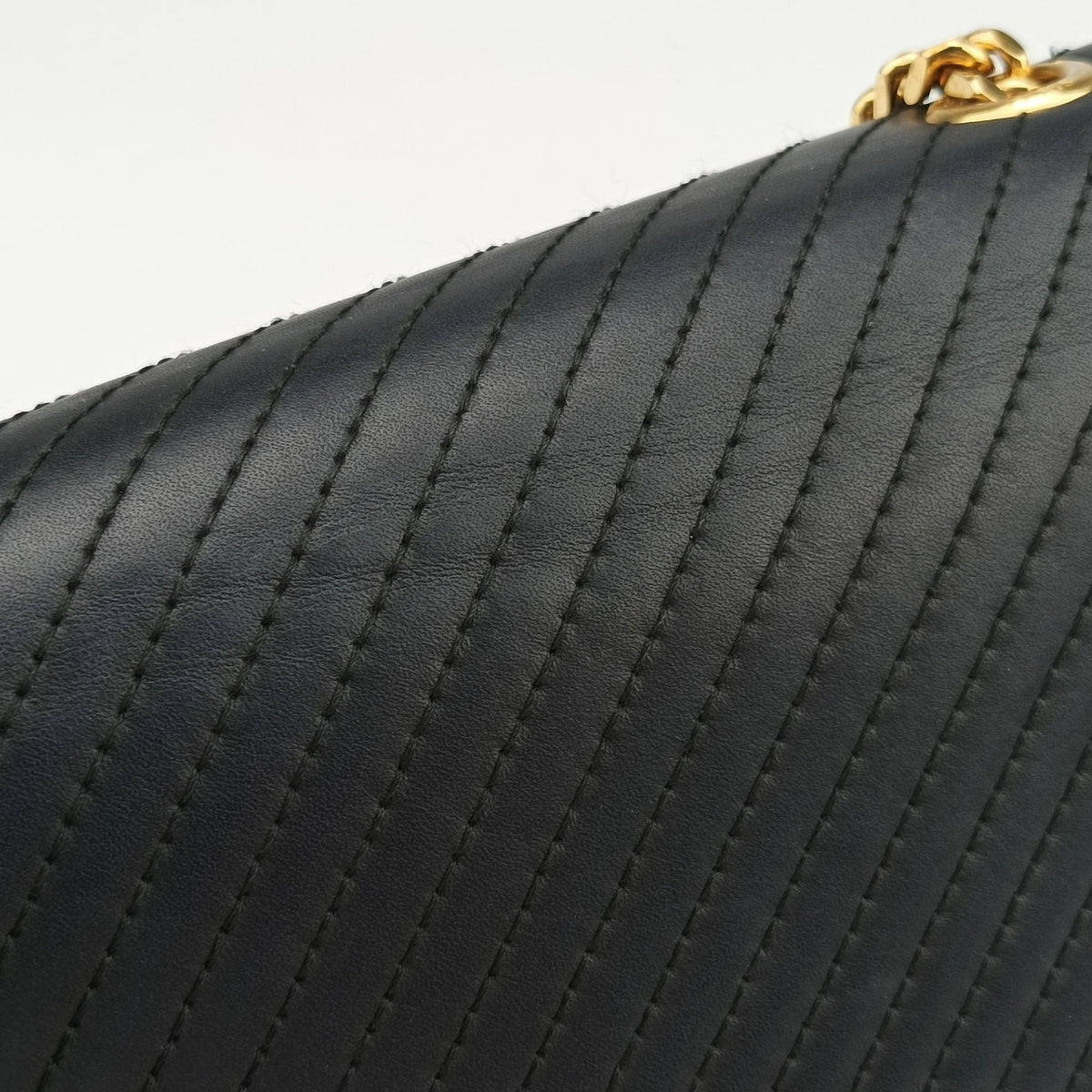 Pre-owned Yves Saint Laurent Monogram Kate Black Leather 356096 shoulderbag | stylenewstar
