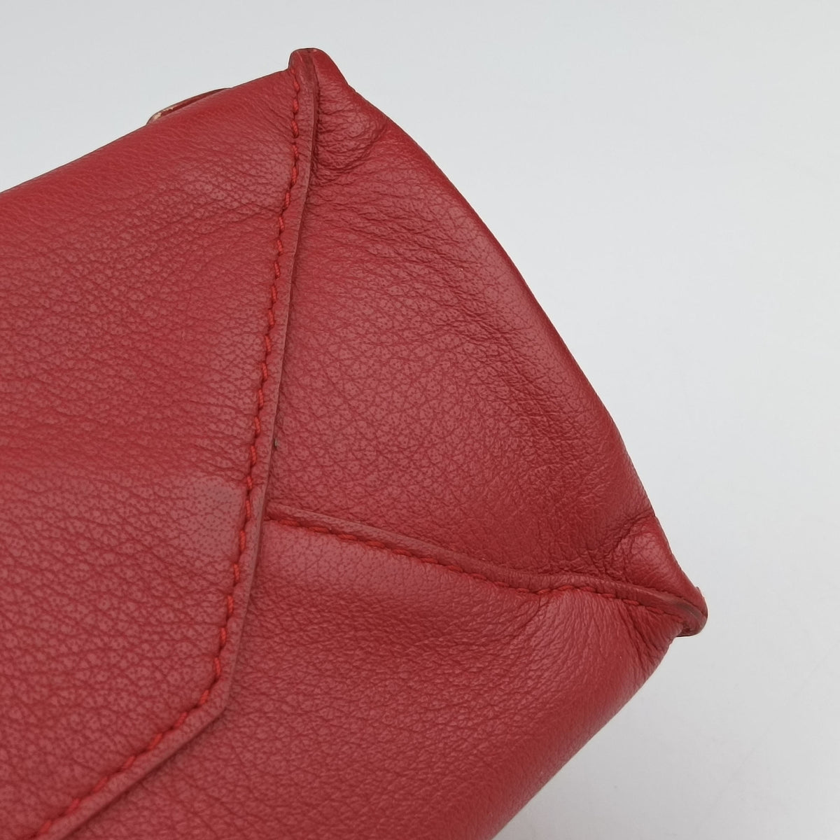 Pre-owned Balenciaga Papier A4 Red Leather 370926 handbag | stylenewstar