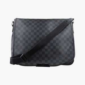 Secondhand Louis Vuitton DANIEL GM Noir Damier Graphite N58033 shoulderbag | stylenewstar