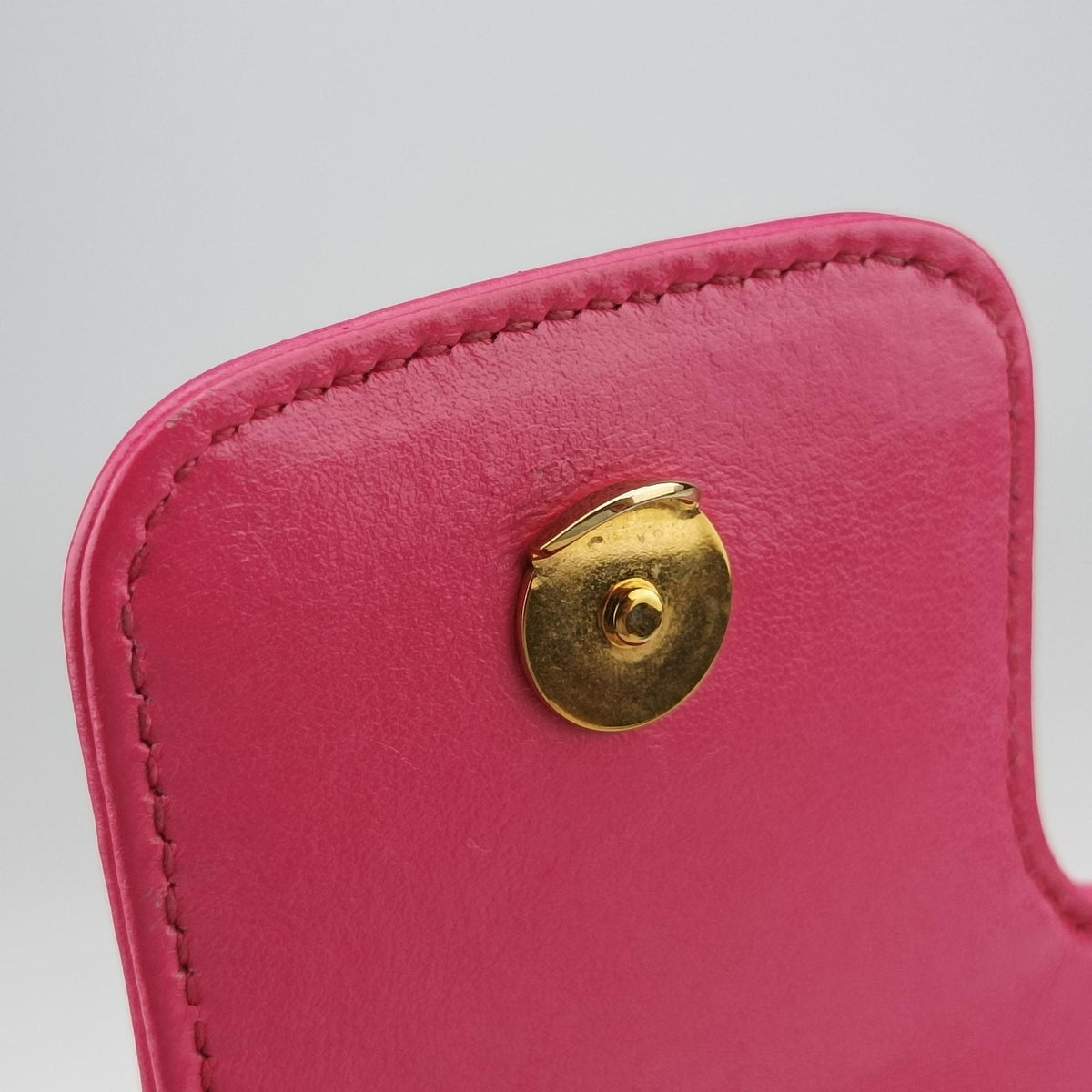 Secondhand Prada Diagramme Pink Leather 1BD108 shoulderbag | stylenewstar