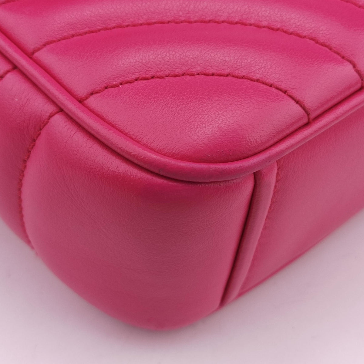 Secondhand Prada Diagramme Pink Leather 1BD108 shoulderbag | stylenewstar