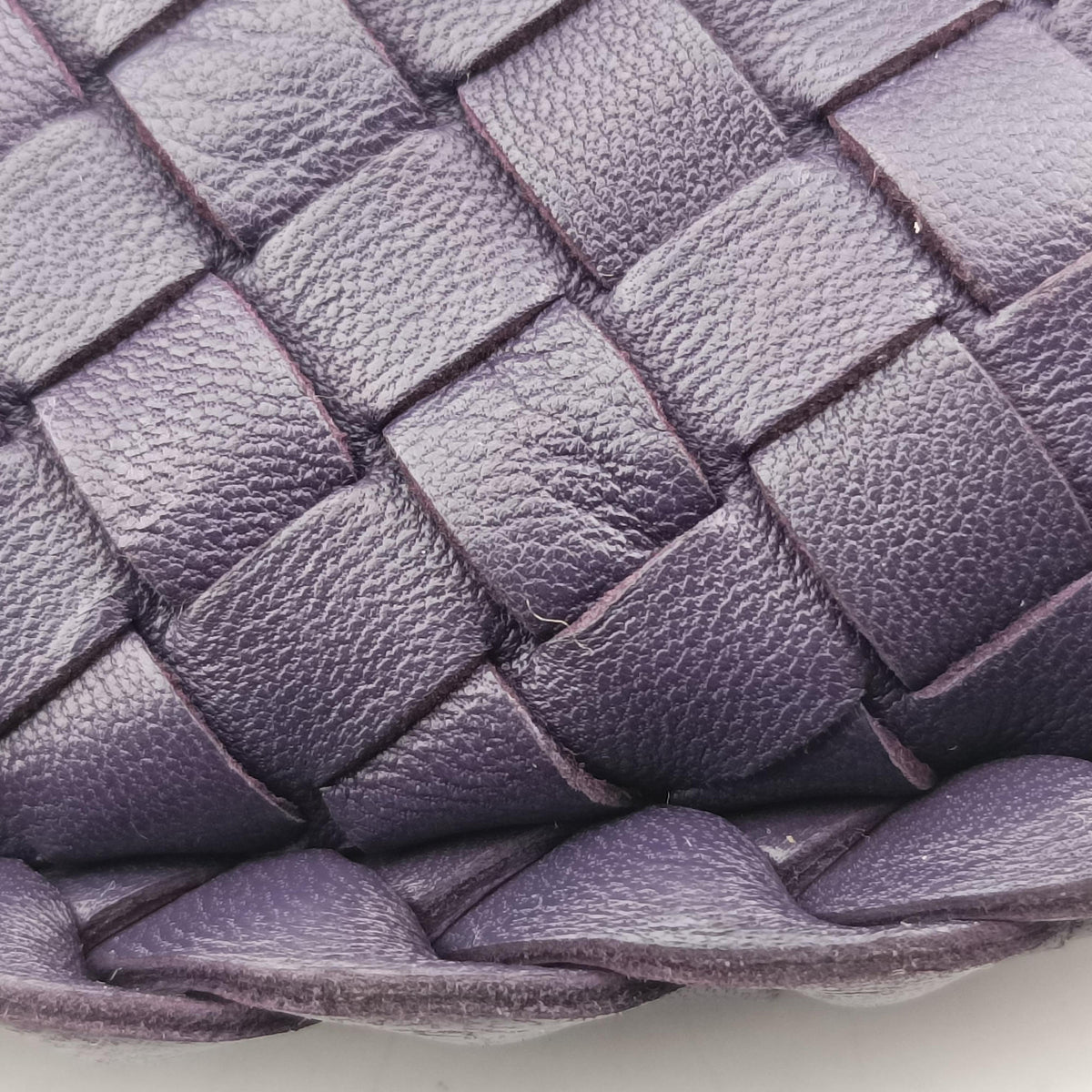 Pre-owned Bottega Veneta Intrecciato Purple lambskin  handbag | stylenewstar