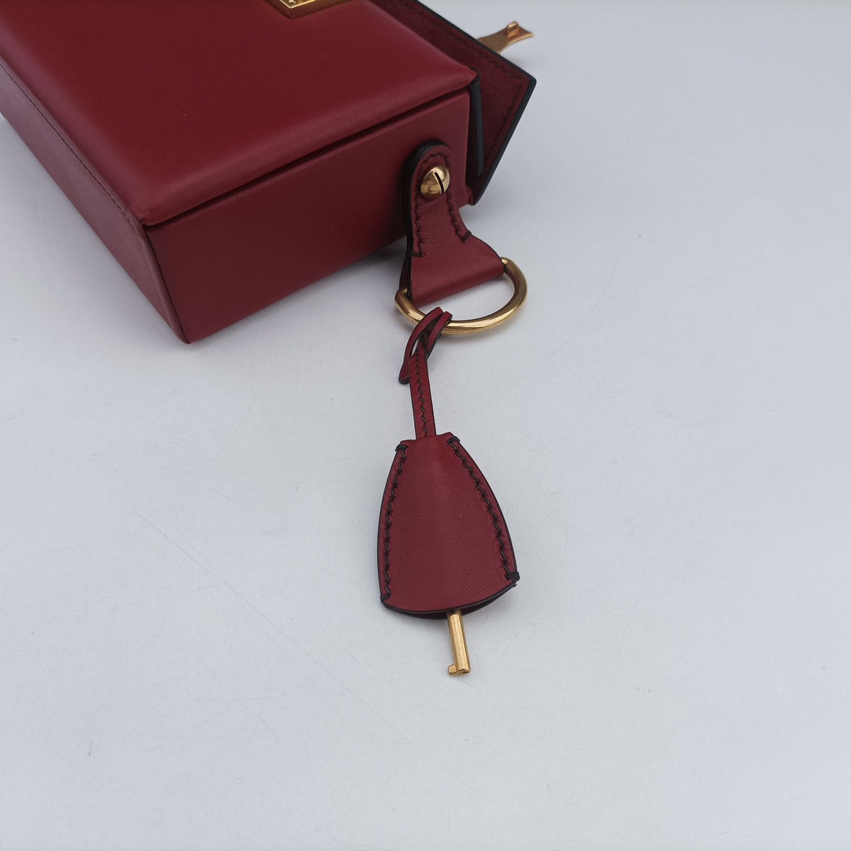 Secondhand Christian Dior Dioraddict Box Red Leather  shoulderbag | stylenewstar