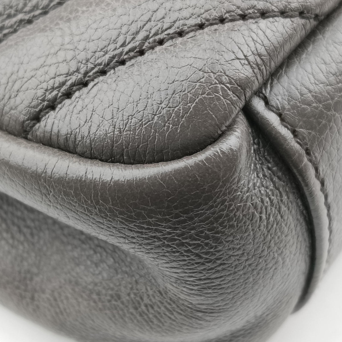 Pre-owned Yves Saint Laurent COLLEGE Grey Leather 428056 shoulderbag | stylenewstar