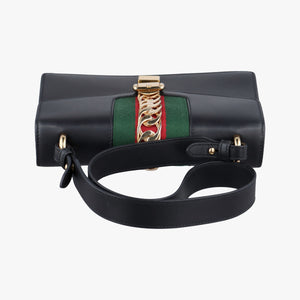 Pre-owned Gucci Sylvie Black Leather 421882 shoulderbag | stylenewstar