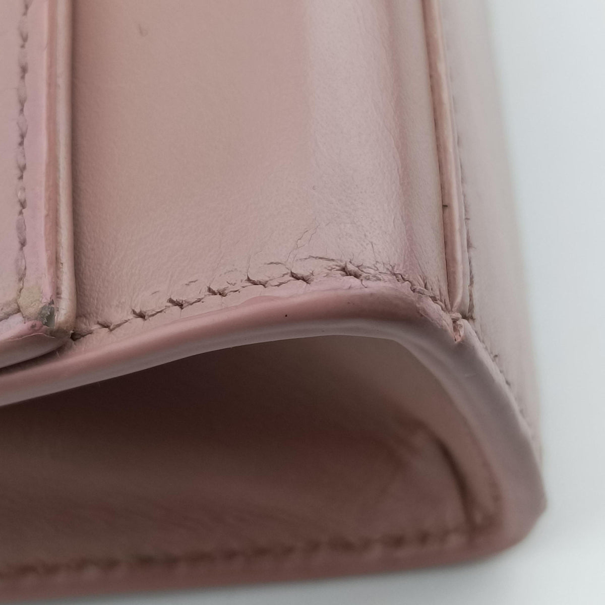 Secondhand Yves Saint Laurent KATE Pink Leather 354119 shoulderbag | stylenewstar