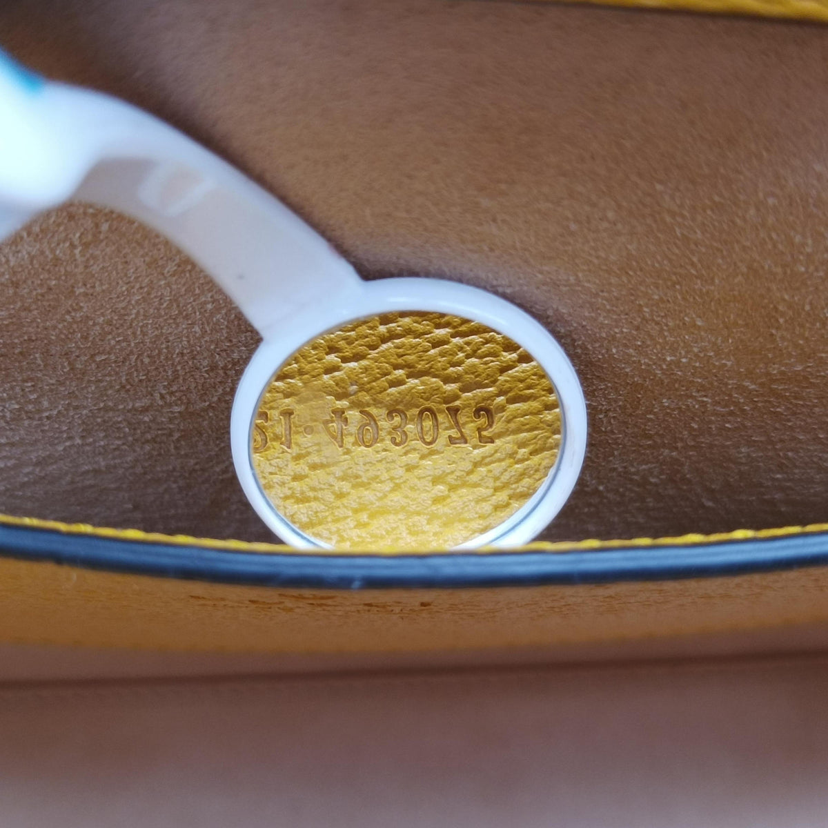 Pre-owned Gucci Diana Jumbo GG Mini Yellow Leather 702721 shoulderbag | stylenewstar