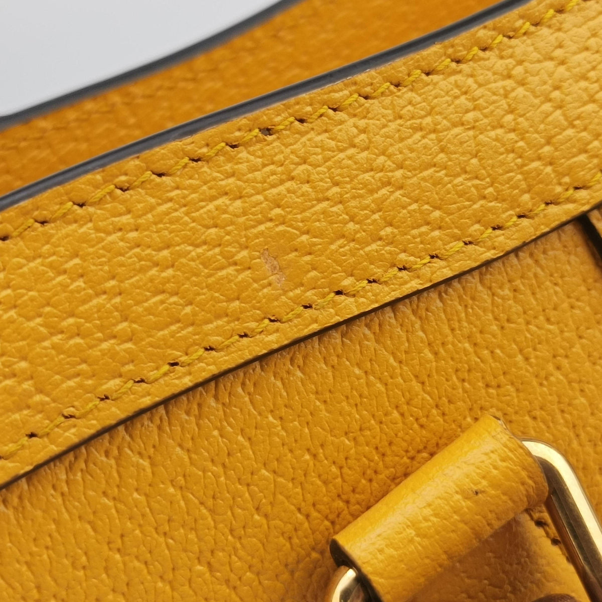 Pre-owned Gucci Diana Jumbo GG Mini Yellow Leather 702721 shoulderbag | stylenewstar