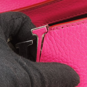 Vintage Louis Vuitton Capucines MM Rose Rich Taurillon leather M94671 handbag | stylenewstar