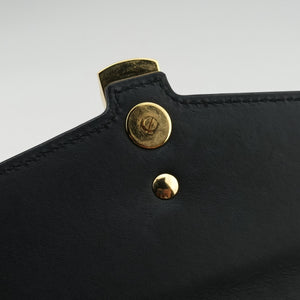 Pre-owned Gucci Sylvie Black Leather 494646 shoulderbag | stylenewstar