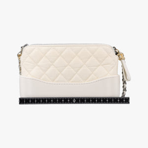 Pre-owned Chanel GABRIELLE White leather A94505 shoulderbag | stylenewstar