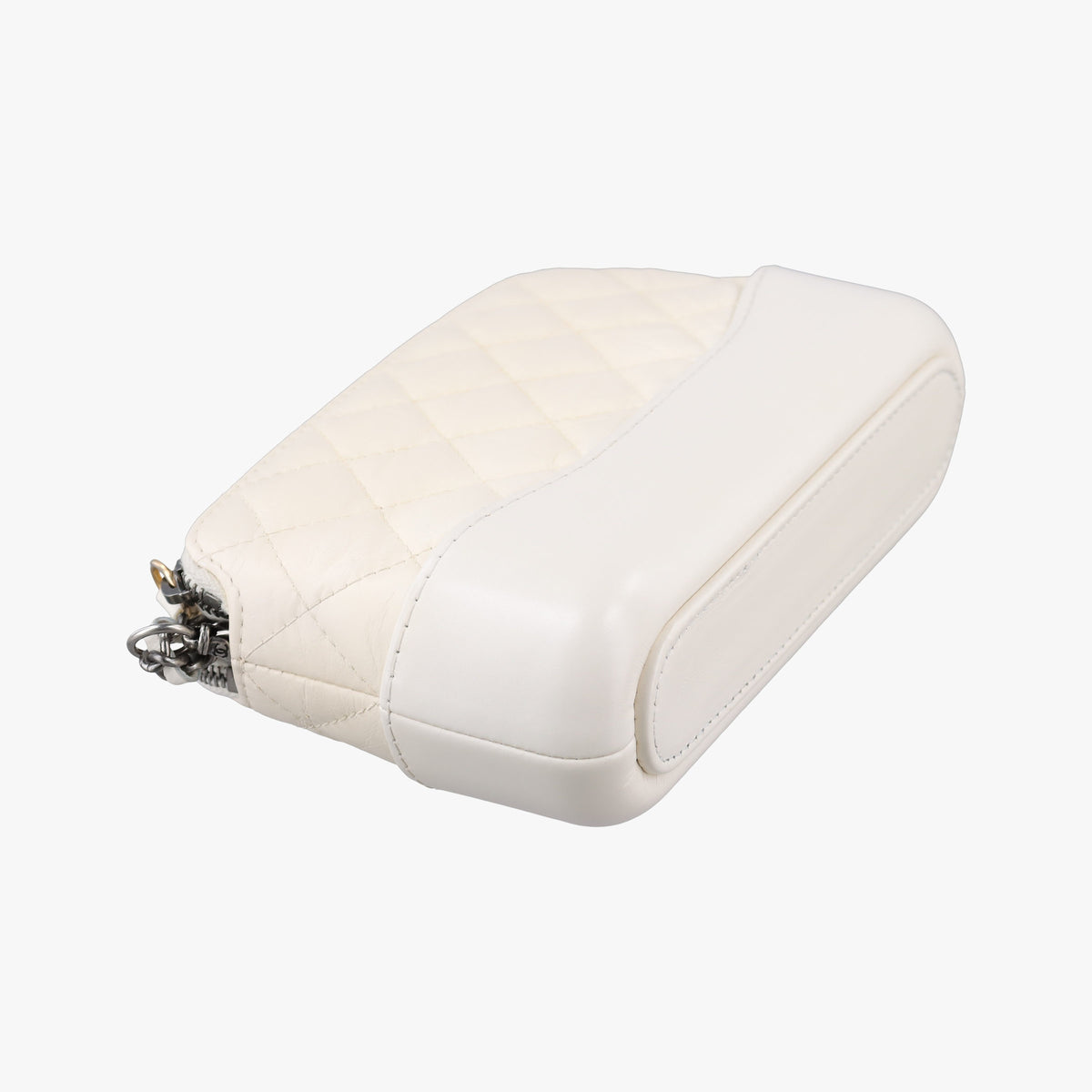 Pre-owned Chanel GABRIELLE White leather A94505 shoulderbag | stylenewstar