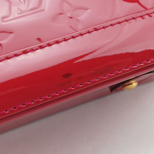 Pre-owned Louis Vuitton Alma BB pomme d'amour Vernis M90174 shoulderbag | stylenewstar
