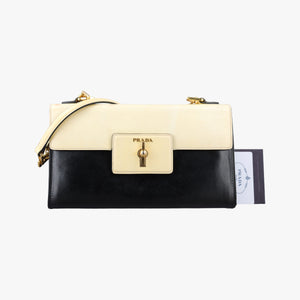 Vintage Prada Turn Lock Beige xBlack Patent Saffiano  shoulderbag | stylenewstar