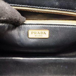 Vintage Prada Turn Lock Beige xBlack Patent Saffiano  shoulderbag | stylenewstar