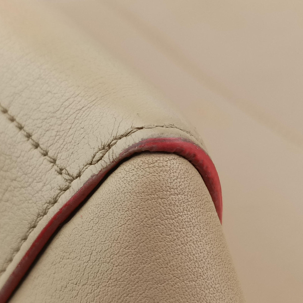 Pre-owned Celine Sangle Bucket Beige Leather  shoulderbag | stylenewstar