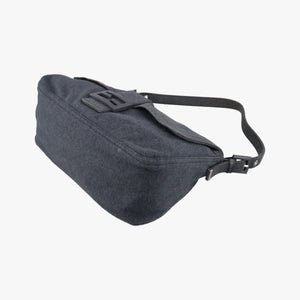 Pre-owned Fendi Mamma Baguette Grey Cotton 26325 shoulderbag | stylenewstar
