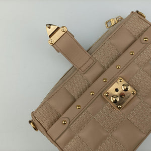 Pre-owned Louis Vuitton Pochette Troca Damier Giant Beige Lambskin M59048 shoulderbag | stylenewstar