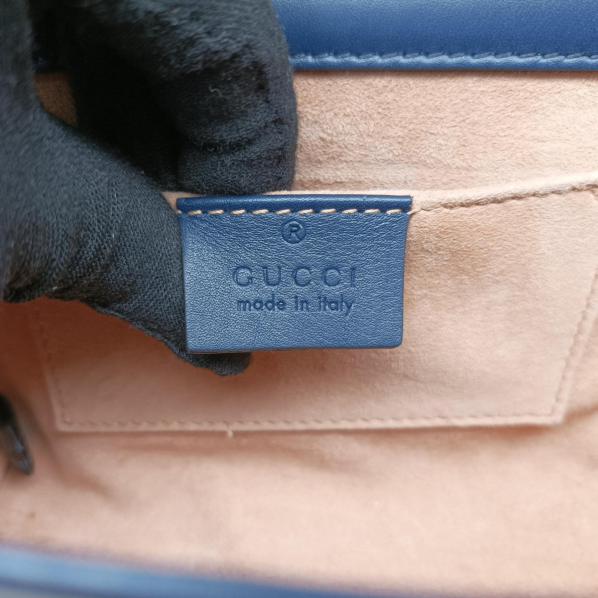 Pre-owned Gucci Padlock Navy Leather 432182 shoulderbag | stylenewstar