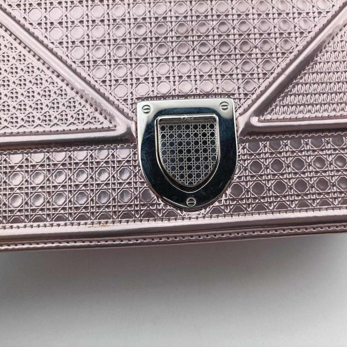Secondhand Christian Dior Diorama Pink Patent Leather  shoulderbag | stylenewstar
