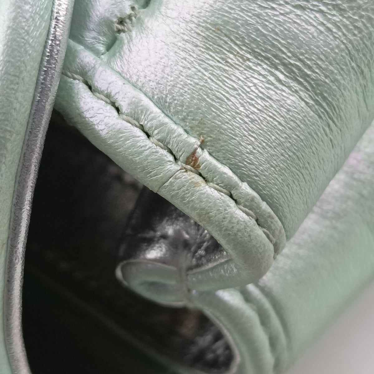 Pre-owned Gucci GG Marmont Green Leather 739682 shoulderbag | stylenewstar